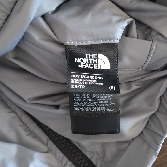 🆕 The North Face Boys Reversible Reese Hooded Down Jacket, X-Small - Mid Grey - Picture 9 of 11